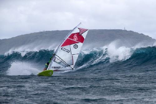 Wave sailing клип от Marco Revel