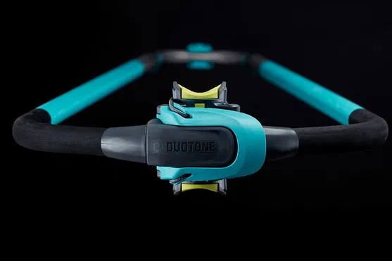 DUOTONE WIND ��� Black 160-220 (28mm) (14230-1400) 26-