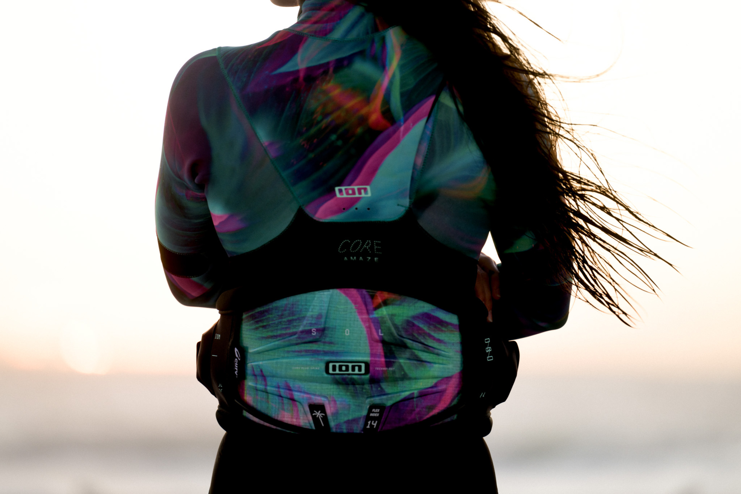 ION �������� Kite ���� Sol Curv ��� (48253-4726) tropical-palm-glitch 25 (D 34/XS)-