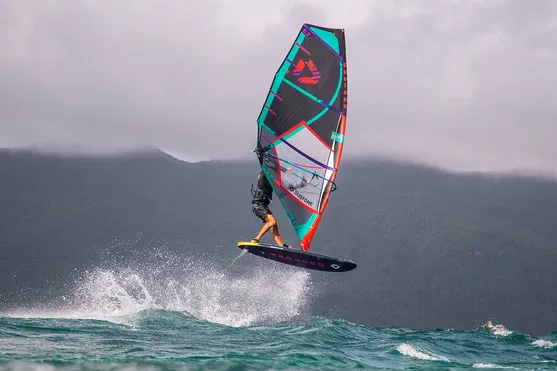 DUOTONE ����� Idol LTD 5.2 (14230-1206) 24 (C10:black/pistaccio)-