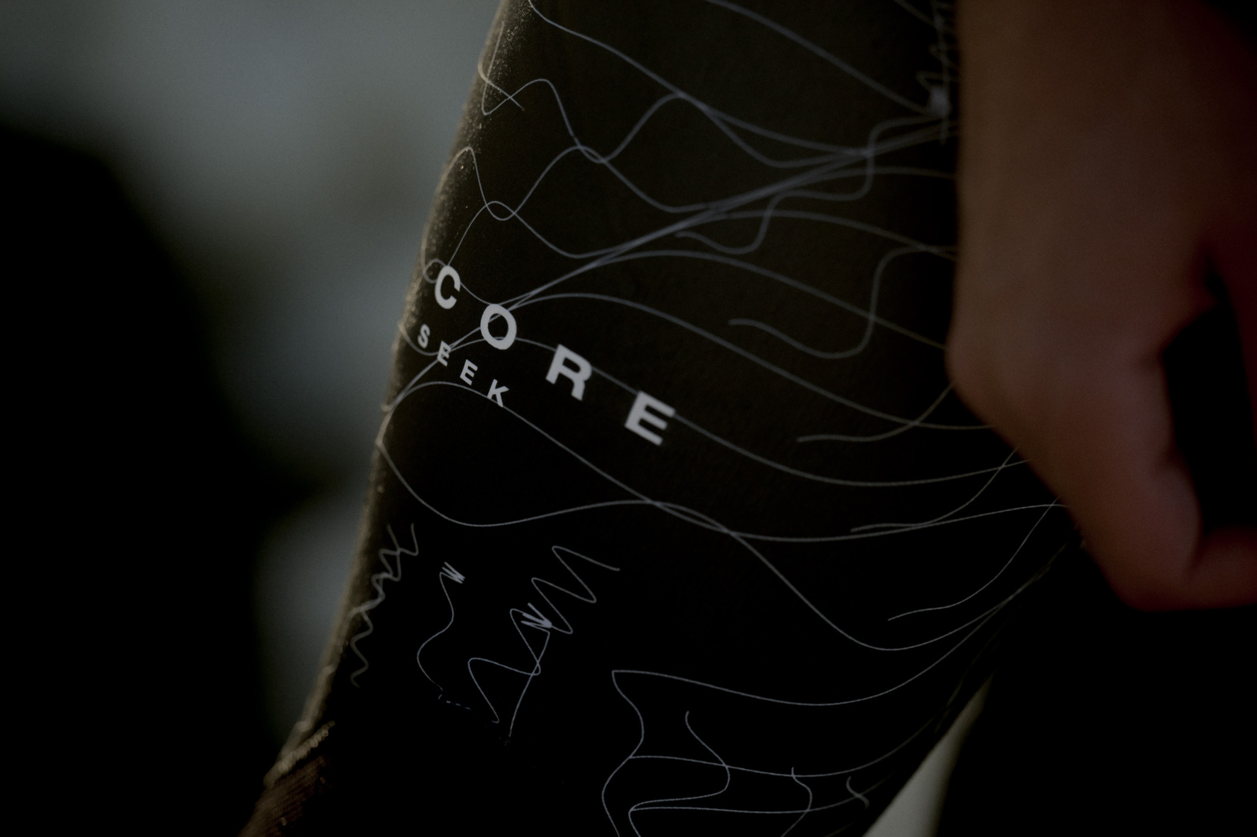 ION ����������� Seek Core 4/3 BZ  (48232-4426) distorted-black 25 (50 M)-