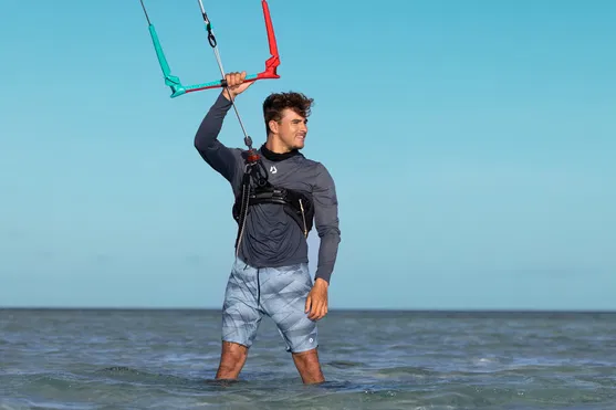 DUOTONE KITE ������ + ������ Trust Bar Quad 22-24m (S/M) (��� ��������� � ����) (44260-3201) 26-