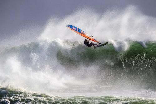   Red Bull Storm Chase 2014