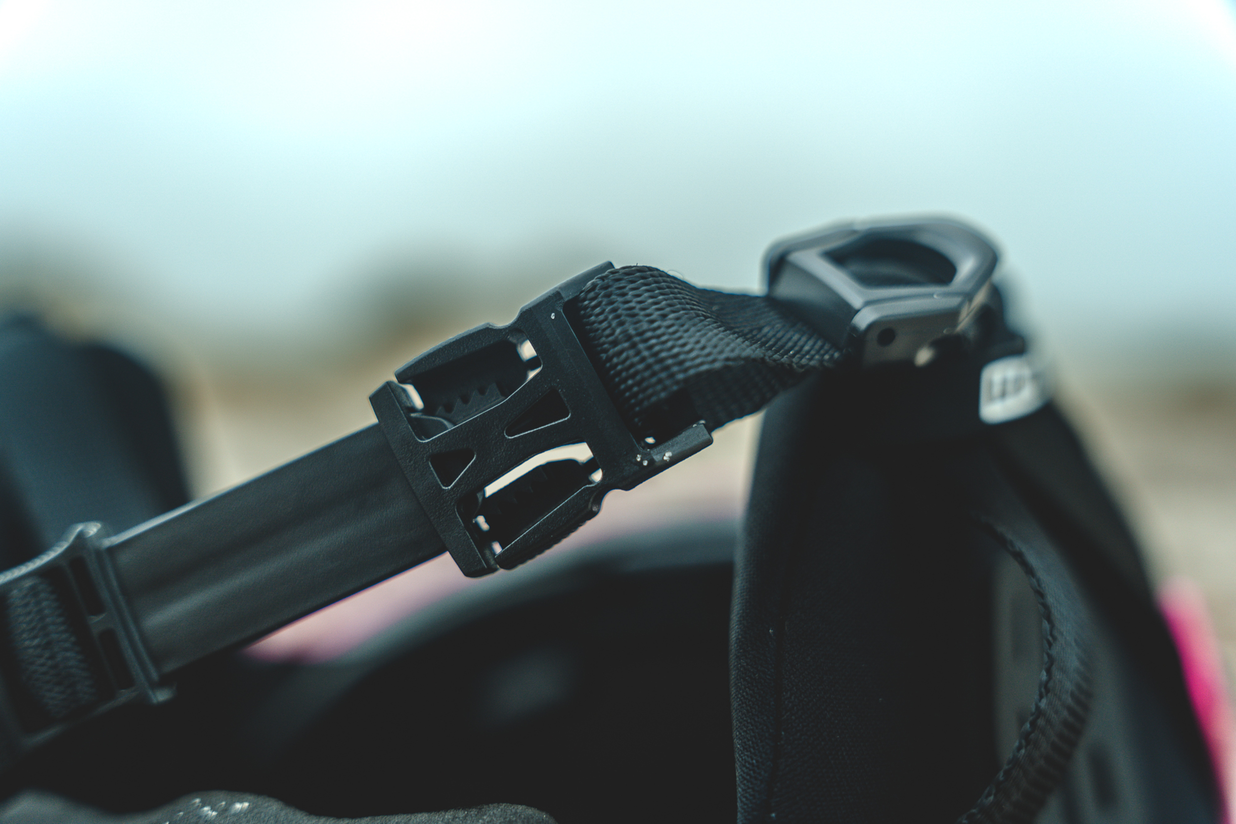 ION ���� SLASH CORE (48250-7200) ���� 25 (53-56/S-M)-