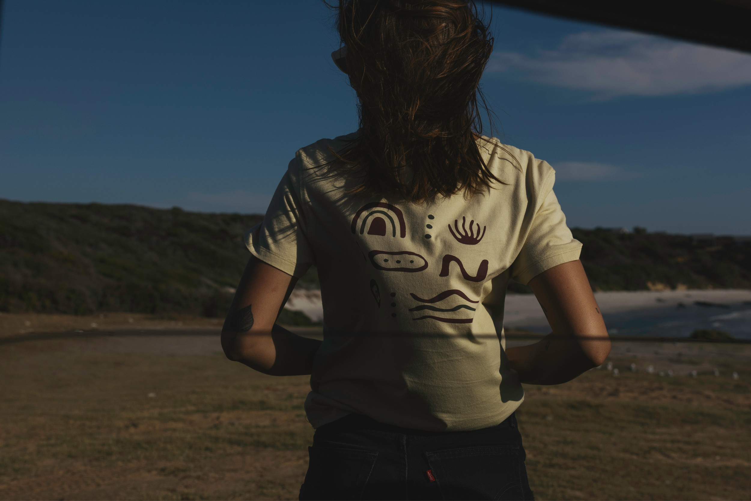 ION �������� Tee Graphic SS women (46253-5007) faded-yellow 25 (D 38/M)-