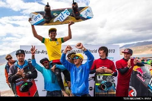 Результаты PKRA Mendoza Argentina Kitesurf World Cup: Alex Pastor – второй
