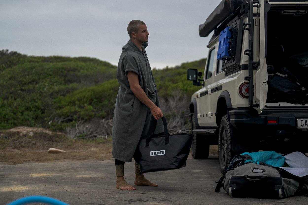 ION ����� Poncho Element (48260-7093) sage-grey 26 (L)-